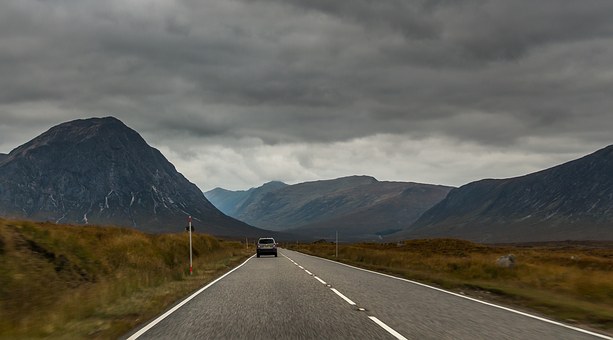 Scottish motorists facing car insurance price rollercoaster