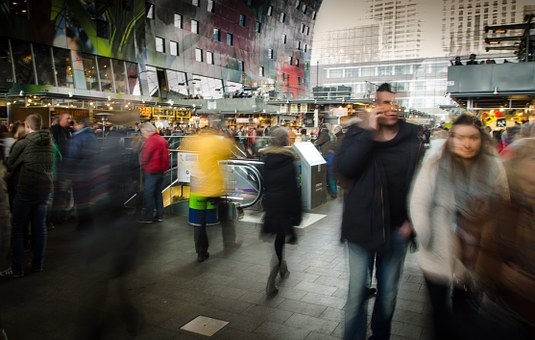 Return to school not enough to stem Scottish retail sales dip